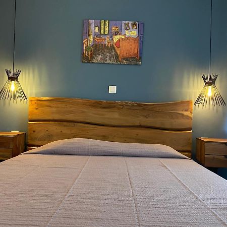 Mirovigli Family Rooms Lépedha Eksteriør bilde